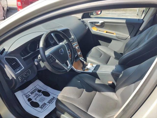 2017 Volvo XC60 T5 Inscription