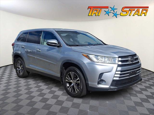 2019 Toyota Highlander LE 2019 Toyota Highlander LE