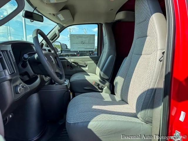 2025 GMC Savana Cargo RWD 3500 Extended Wheelbase Work Van