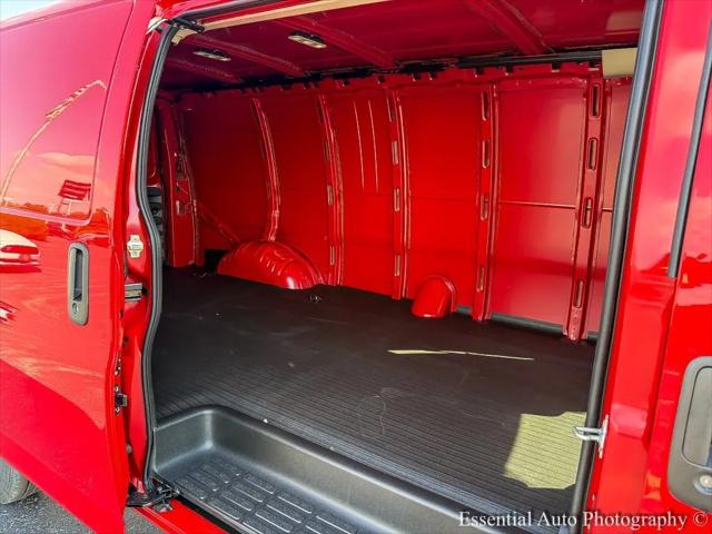 2025 GMC Savana Cargo RWD 3500 Extended Wheelbase Work Van