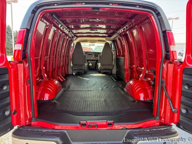 2025 GMC Savana Cargo RWD 3500 Extended Wheelbase Work Van