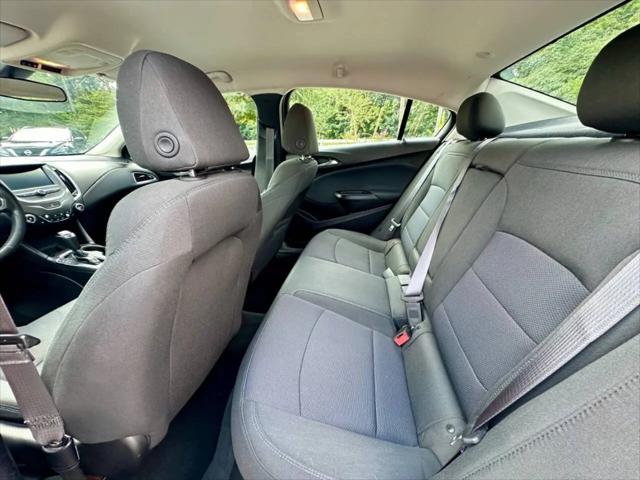 2017 Chevrolet Cruze LT Auto