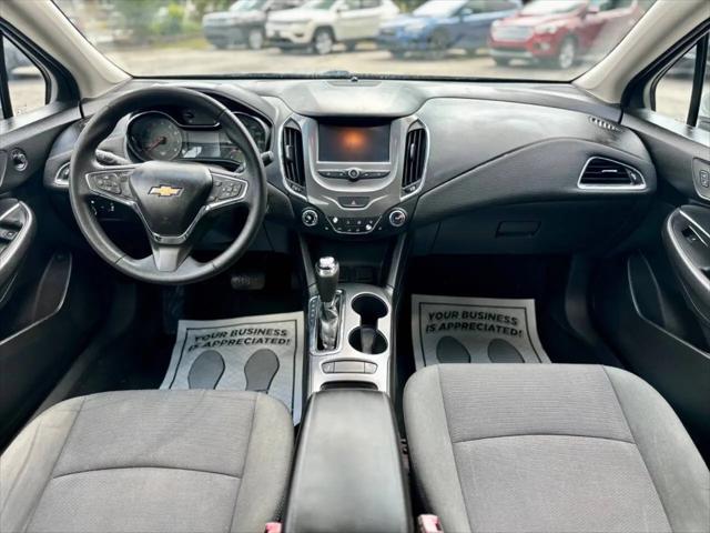 2017 Chevrolet Cruze LT Auto