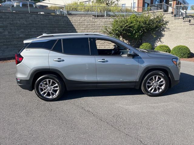 2024 GMC Terrain AWD SLT