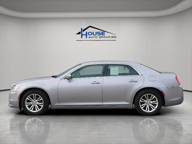 2017 Chrysler 300 Limited 2017 Chrysler 300 Limited