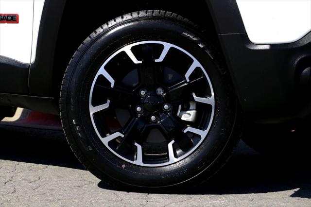 2023 Jeep Renegade Trailhawk 4x4