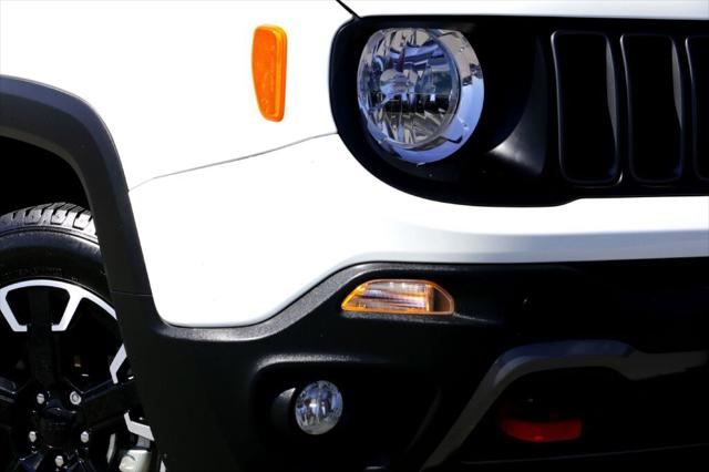 2023 Jeep Renegade Trailhawk 4x4