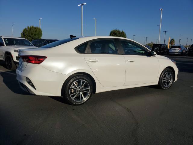 2024 Kia Forte LXS 2024 Kia Forte LXS