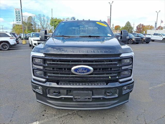 2025 Ford F-250 Platinum 2025 Ford F-250 Platinum