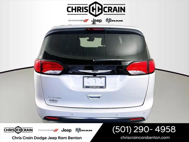 2026 Chrysler Voyager LX