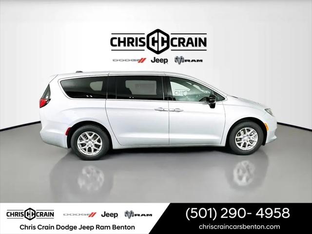 2026 Chrysler Voyager LX
