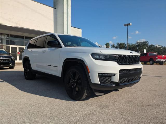 2023 Jeep Grand Cherokee L Limited 4x2