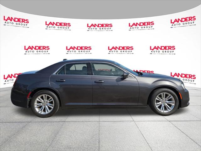 2019 Chrysler 300 Touring L 2019 Chrysler 300 Touring L