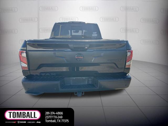 2021 Nissan TITAN Crew Cab PRO-4X 4x4