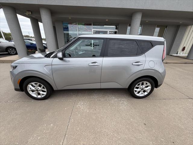 2023 Kia Soul LX 2023 Kia Soul LX