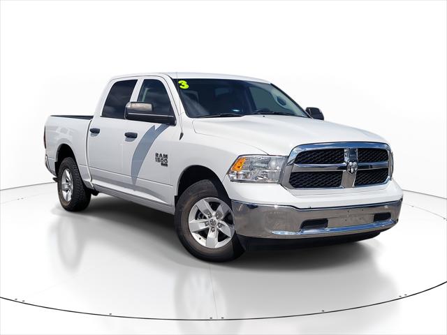 2023 RAM 1500 Classic SLT Crew Cab 4x2 57 Box 2023 RAM 1500 Classic SLT Crew Cab 4x2 57 Box