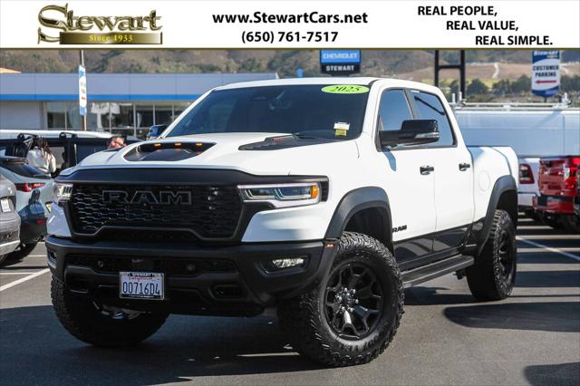 2025 RAM 1500 RHO Crew Cab 4x4 57 Box