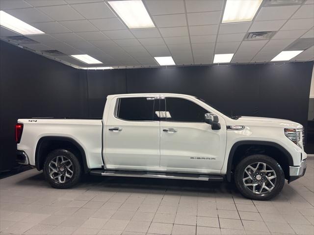 2023 GMC Sierra 1500 4WD Crew Cab Short Box SLT