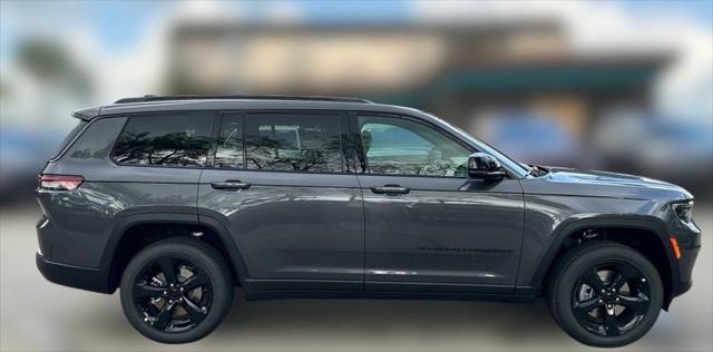 2025 Jeep Grand Cherokee GRAND CHEROKEE L ALTITUDE X 4X4