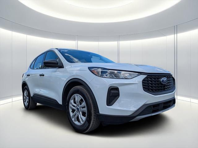 2023 Ford Escape Base