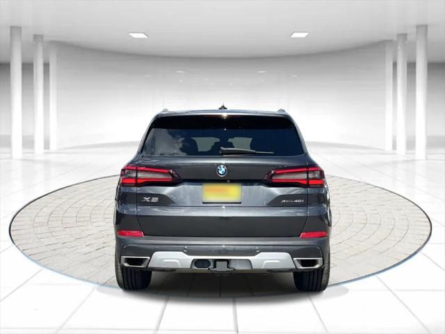 2023 BMW X5 xDrive40i 2023 BMW X5 xDrive40i