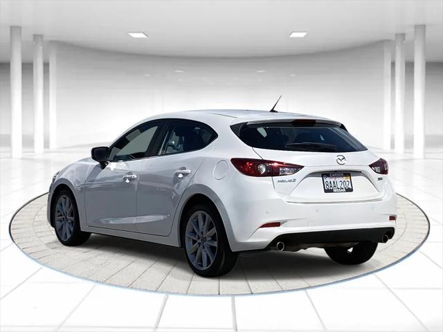 2017 Mazda Mazda3 Hatchback Touring 2017 Mazda Mazda3 Hatchback Touring