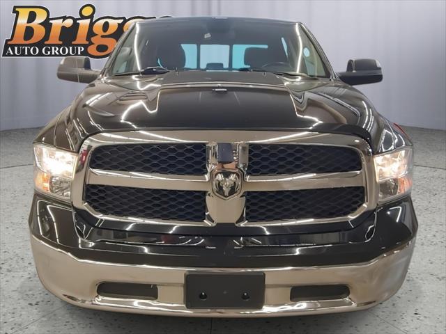 2023 RAM 1500 Classic SLT Crew Cab 4x4 57 Box 2023 RAM 1500 Classic SLT Crew Cab 4x4 57 Box