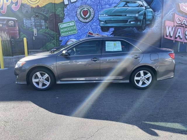 2013 Toyota Camry SE