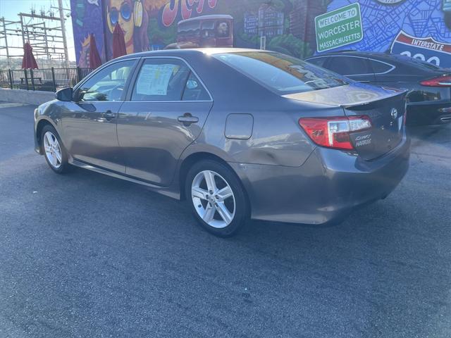 2013 Toyota Camry SE