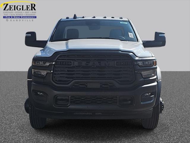 2026 RAM Ram 5500 Chassis Cab RAM 5500 TRADESMAN CHASSIS REGULAR CAB 4X4 84 CA