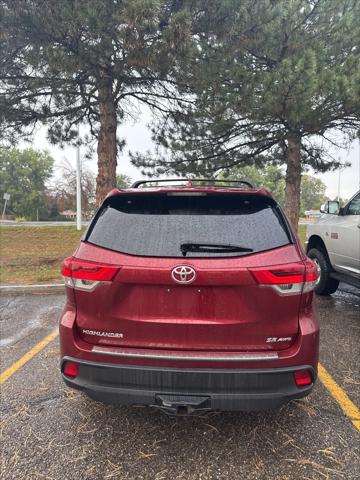 2018 Toyota Highlander SE 2018 Toyota Highlander SE
