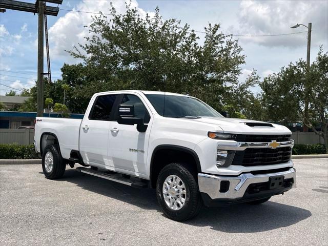 2024 Chevrolet Silverado 3500HD 4WD Crew Cab Long Bed LT
