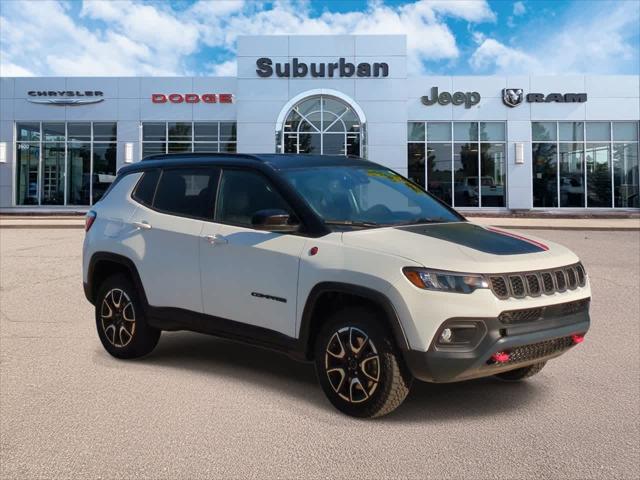 2025 Jeep Compass Trailhawk 4x4