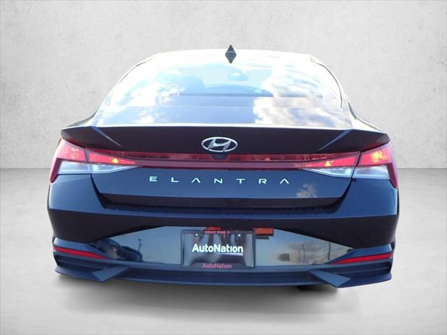 2022 Hyundai Elantra SEL 2022 Hyundai Elantra SEL