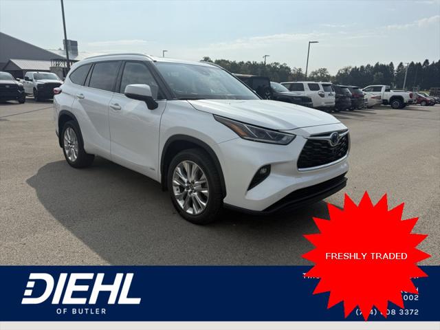 2022 Toyota Highlander Hybrid Limited