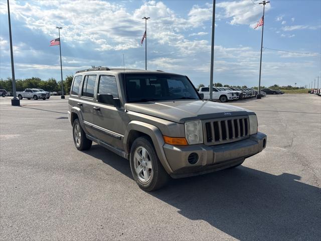 2006 Jeep Commander Base