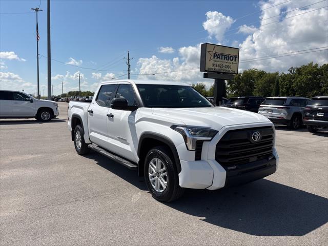 2025 Toyota Tundra SR5 4WD