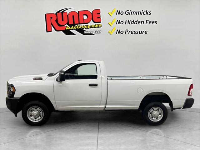 2023 RAM 2500 Tradesman Regular Cab 4x4 8 Box 2023 RAM 2500 Tradesman Regular Cab 4x4 8 Box