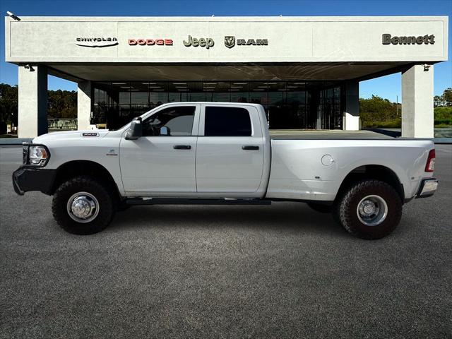 2024 RAM 3500 Tradesman Crew Cab 4x4 8 Box