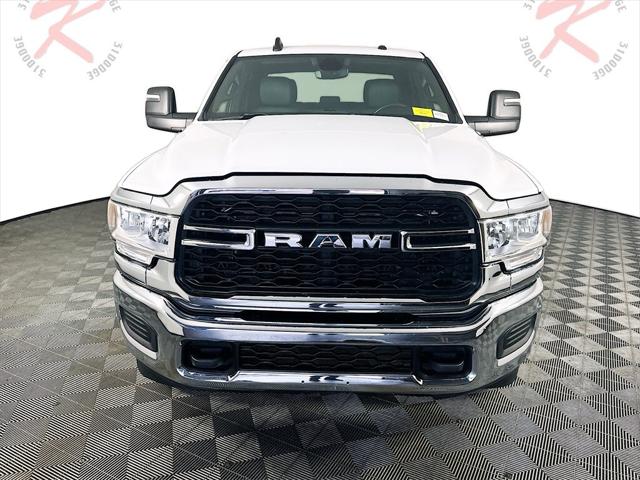 2024 RAM 3500 Tradesman Crew Cab 4x4 8 Box 2024 RAM 3500 Tradesman Crew Cab 4x4 8 Box