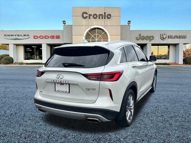 2022 INFINITI QX50 LUXE AWD