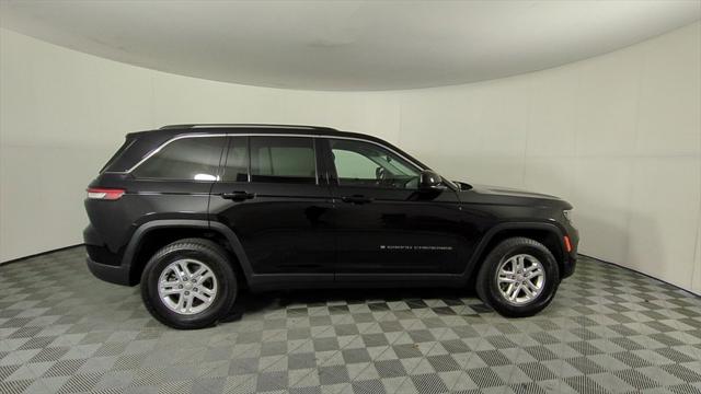 2023 Jeep Grand Cherokee Laredo 4x2 2023 Jeep Grand Cherokee Laredo 4x2