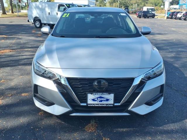 2021 Nissan Sentra SV Xtronic CVT 2021 Nissan Sentra SV Xtronic CVT