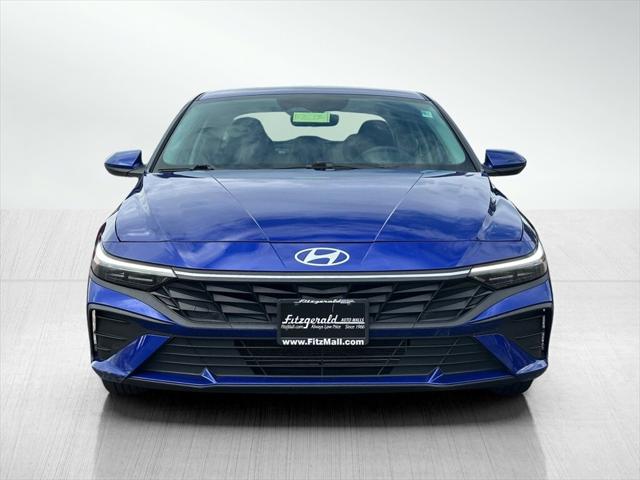 2024 Hyundai Elantra SEL 2024 Hyundai Elantra SEL