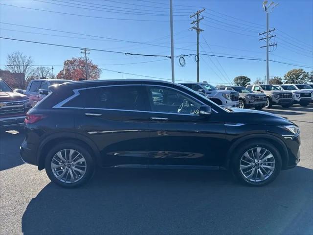 2024 INFINITI QX50 LUXE
