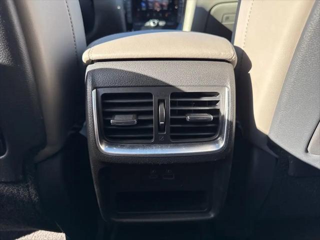 2024 INFINITI QX50 LUXE