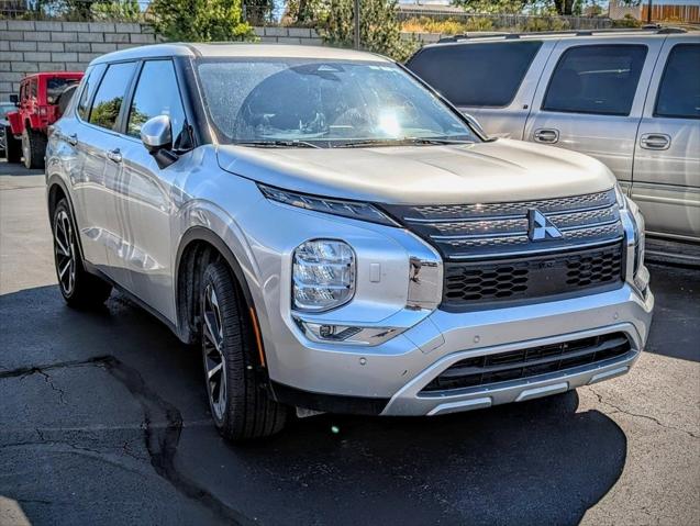 2024 Mitsubishi Outlander Base 2024 Mitsubishi Outlander Base