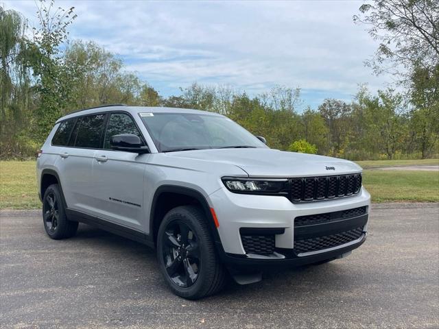 2025 Jeep Grand Cherokee GRAND CHEROKEE L ALTITUDE X 4X4
