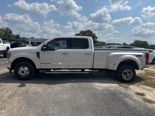 2017 Ford F-350 LARIAT