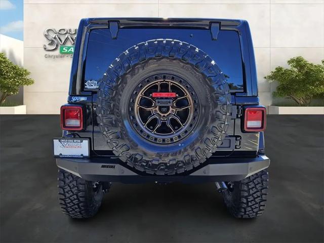 2025 Jeep Wrangler 4-Door Summit 4x4